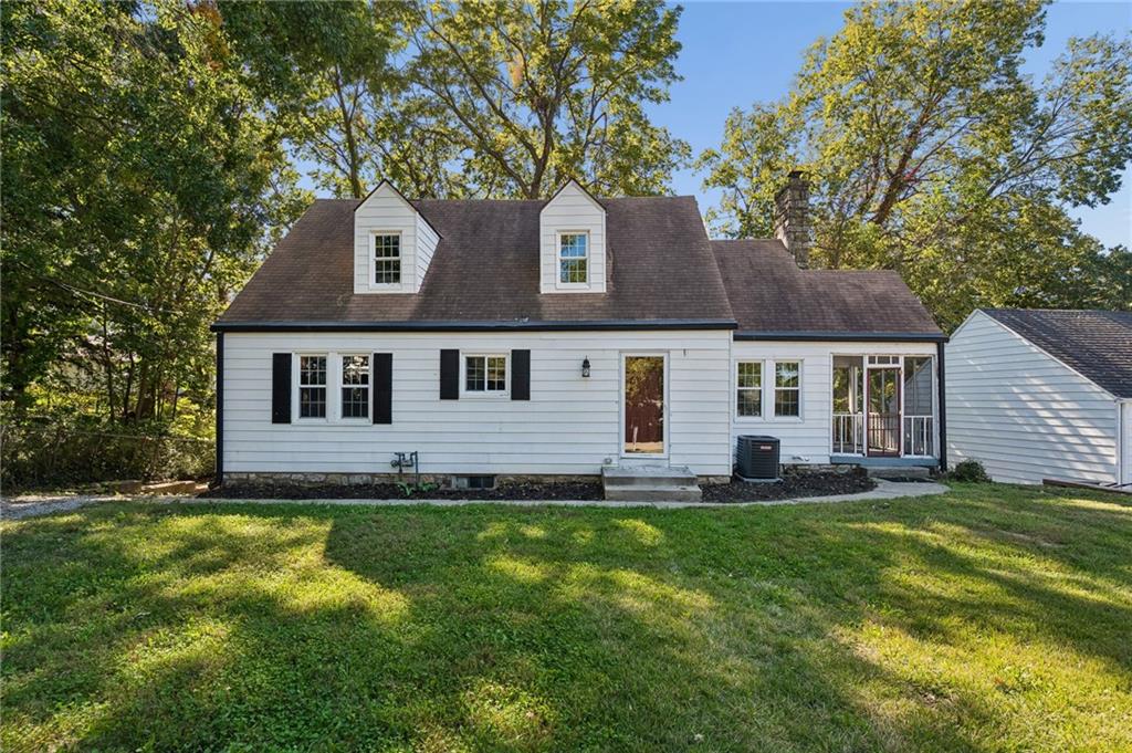 Listing Photo MLS #HMS2638978