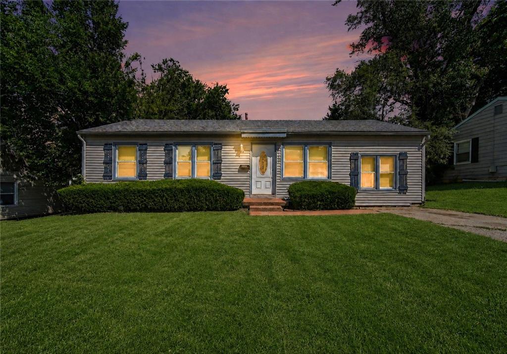 Listing Photo MLS #HMS2638989