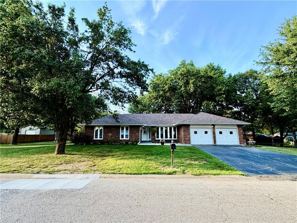 Listing Photo MLS #HMS2639038