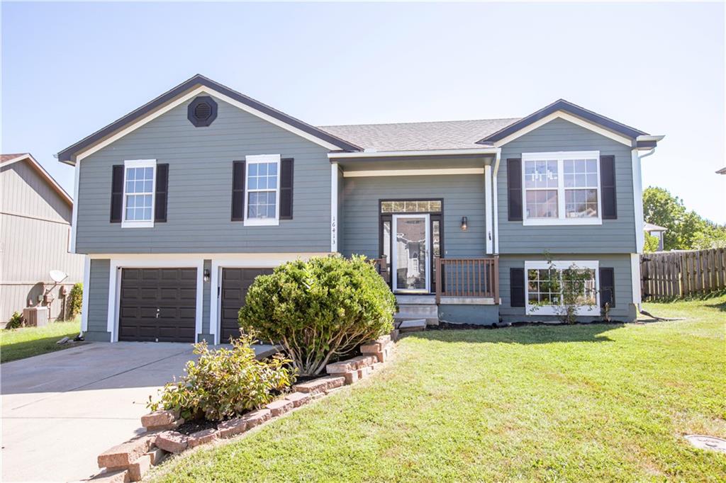 Listing Photo MLS #HMS2639079