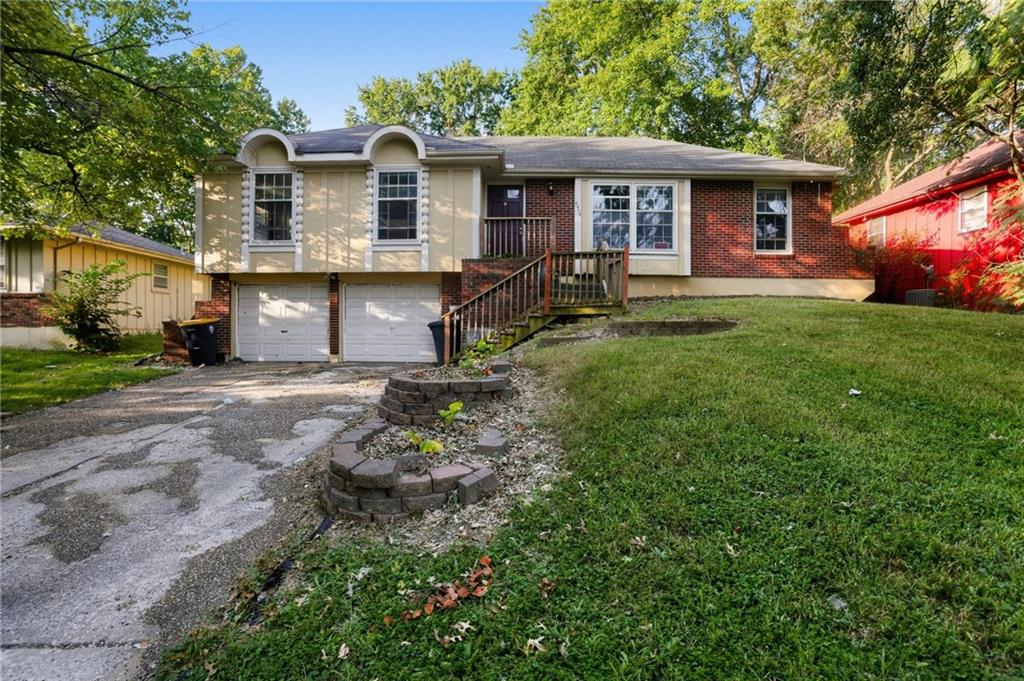 Listing Photo MLS #HMS2639113