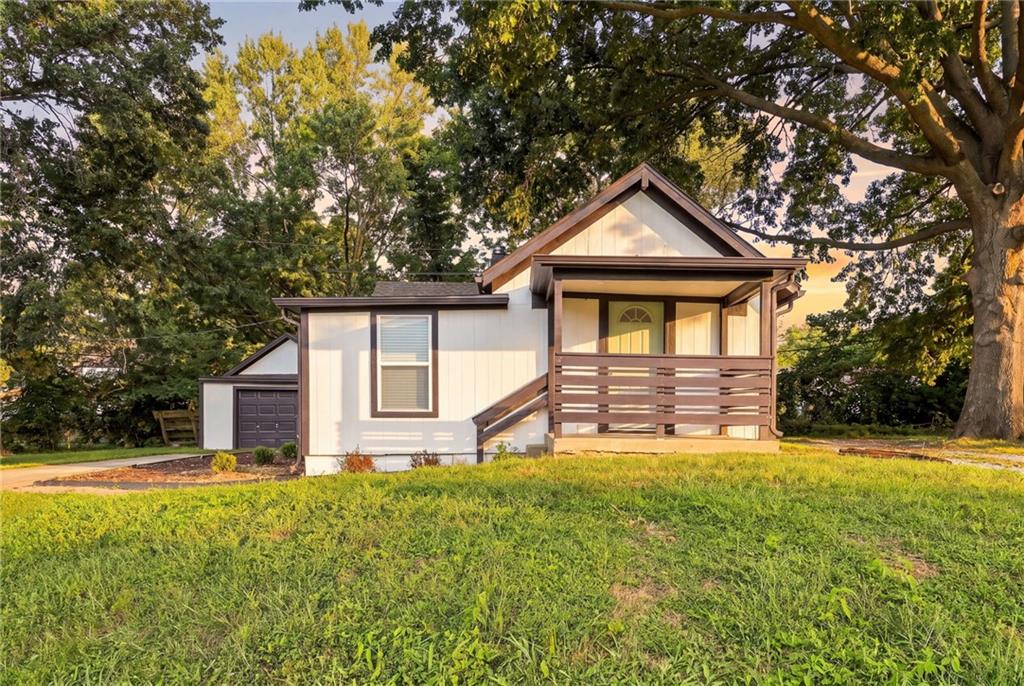 Listing Photo MLS #HMS2639245