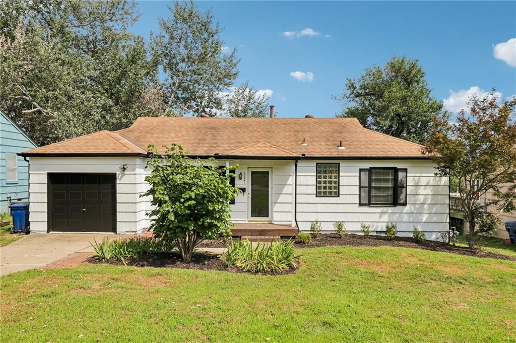 Listing Photo MLS #HMS2639259