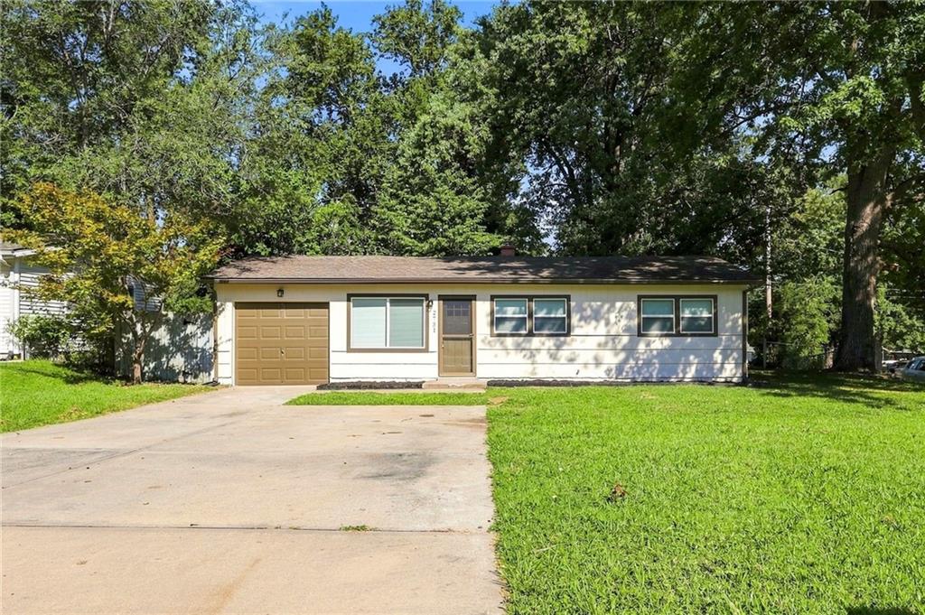 Listing Photo MLS #HMS2640018