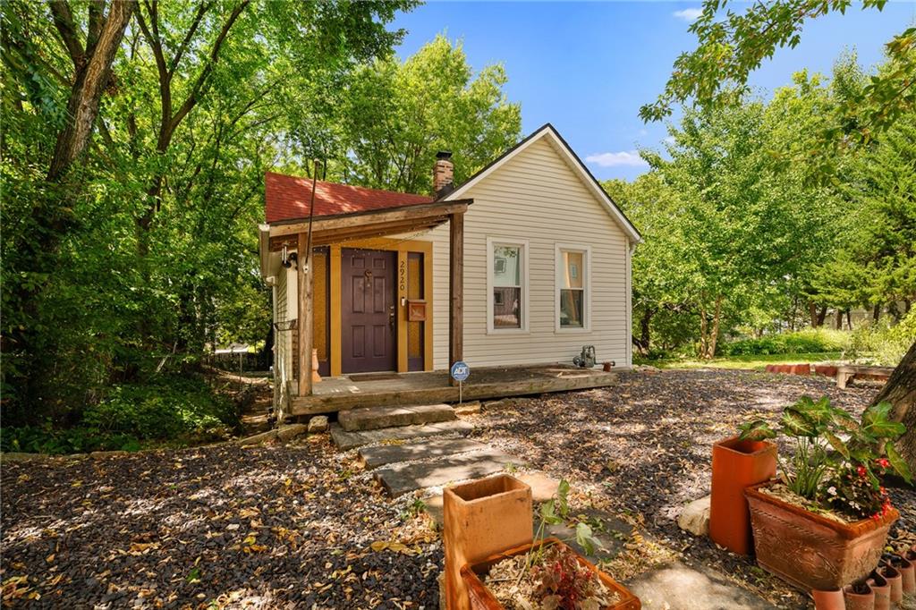 Listing Photo MLS #HMS2640117