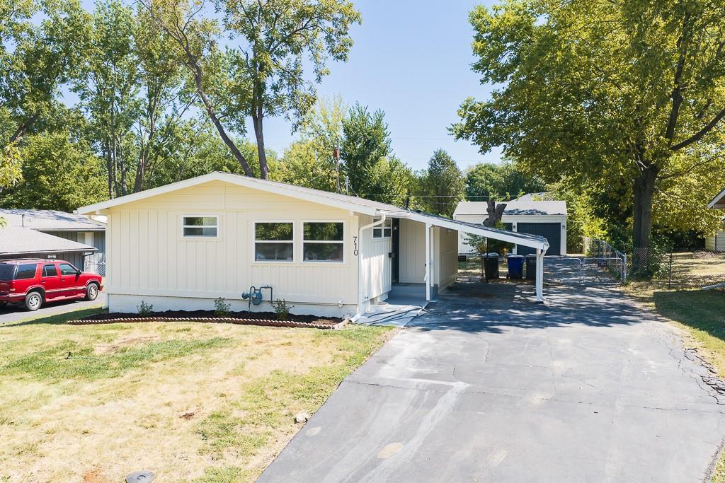 Listing Photo MLS #HMS2640272