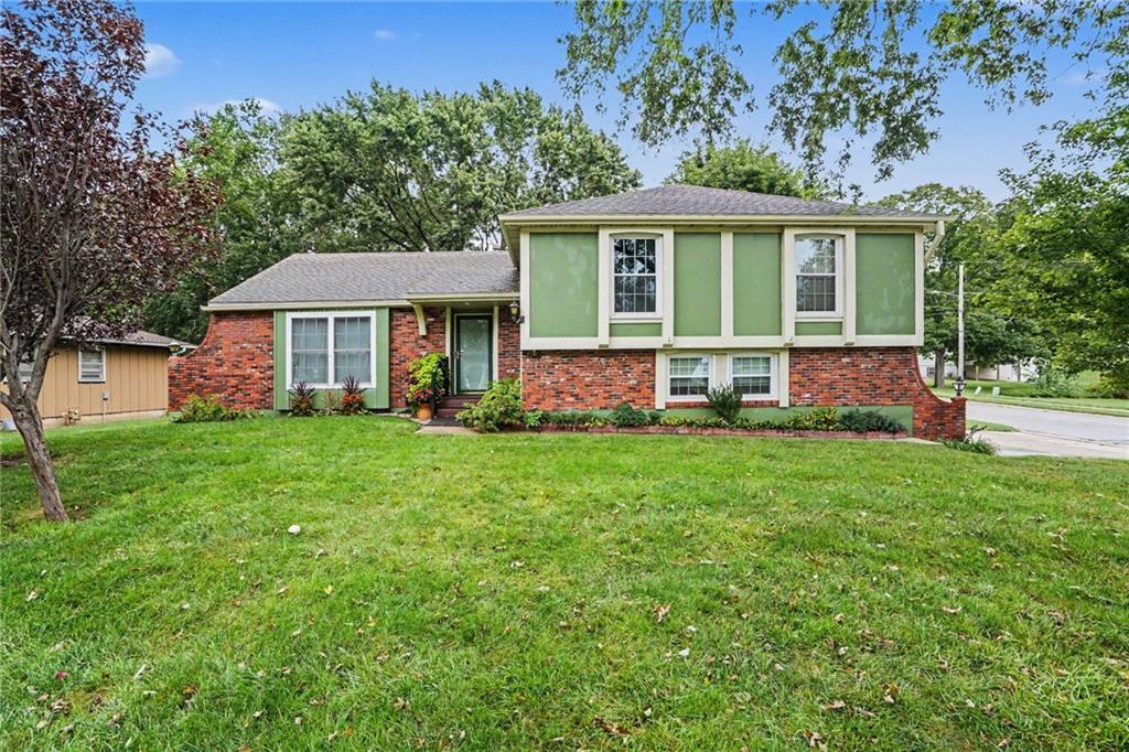 Listing Photo MLS #HMS2640652