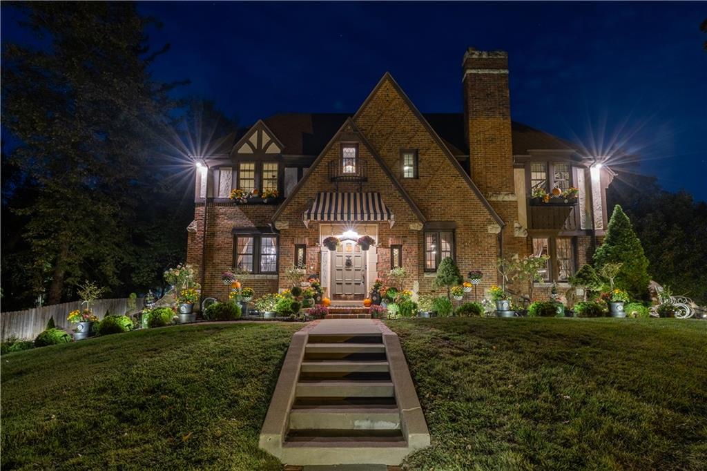 Listing Photo MLS #HMS2641427