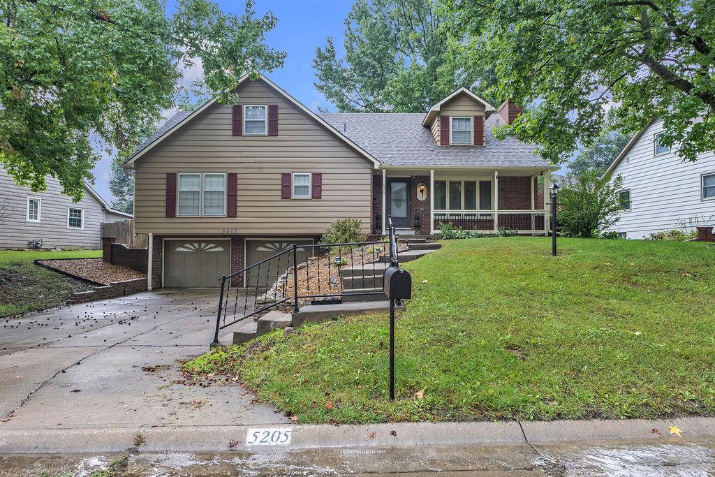 Listing Photo MLS #HMS2645123