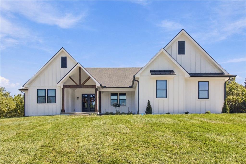 Listing Photo MLS #HMS2645135