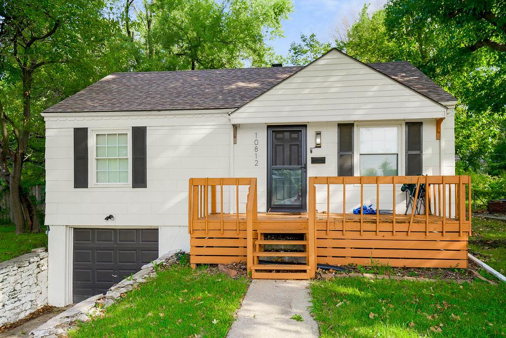 Listing Photo MLS #HMS2645293