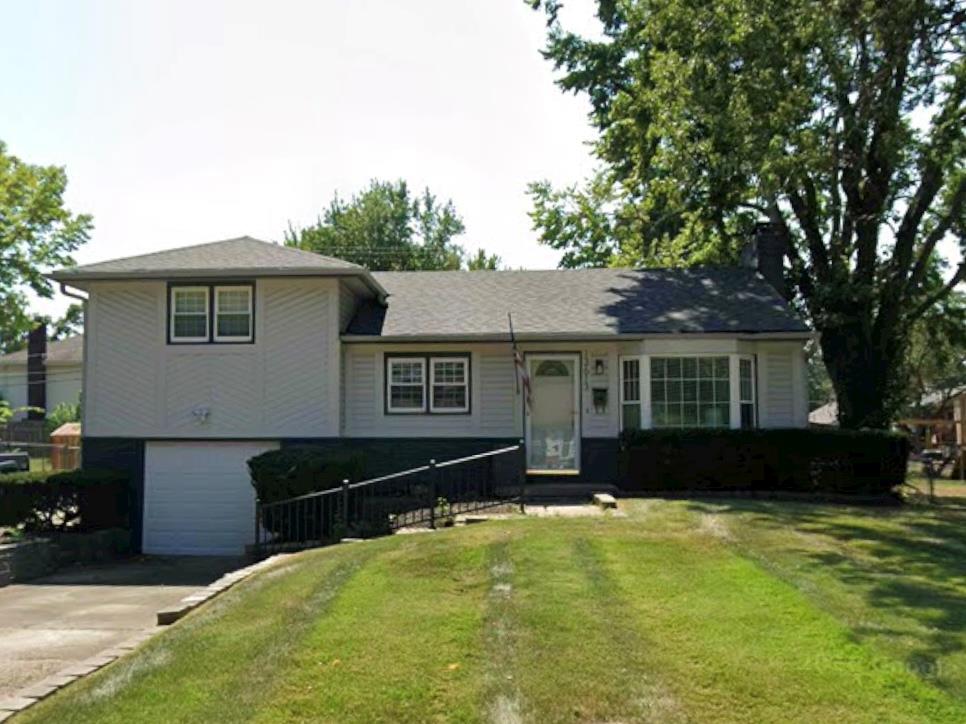 Listing Photo MLS #HMS2646205