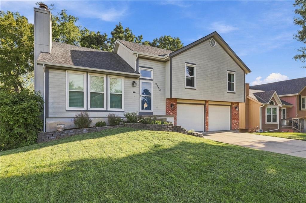 Listing Photo MLS #HMS2646410