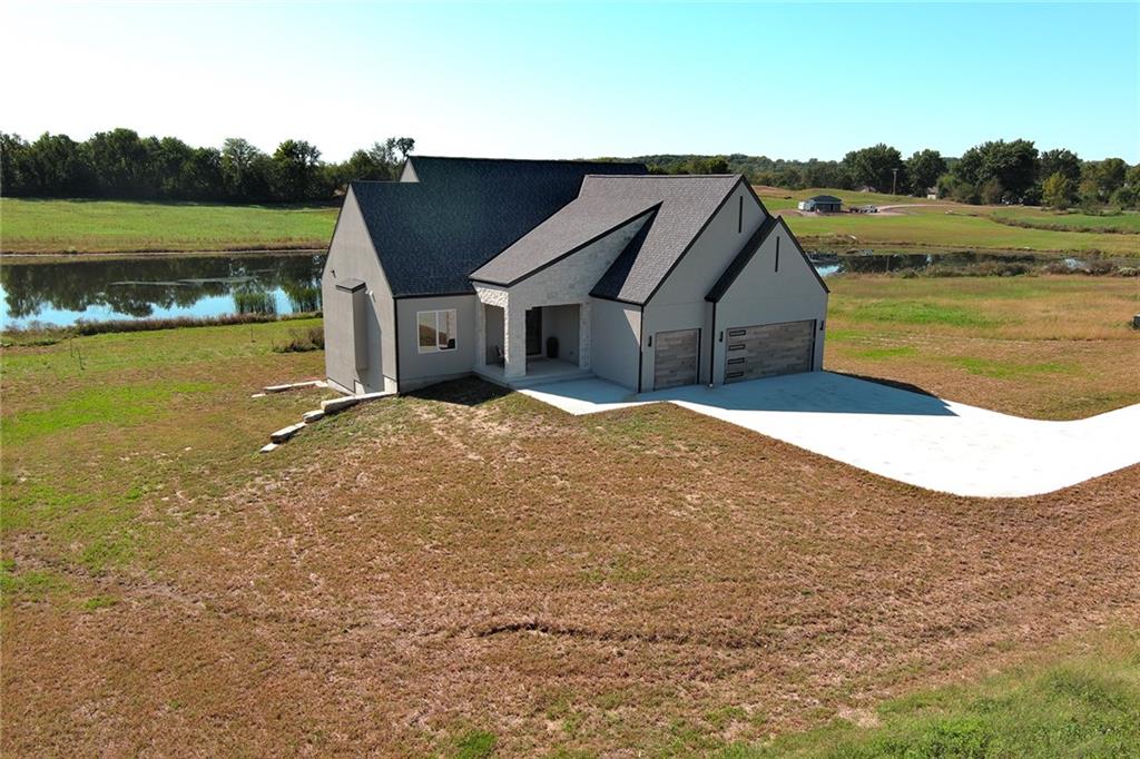 Listing Photo MLS #HMS2646631