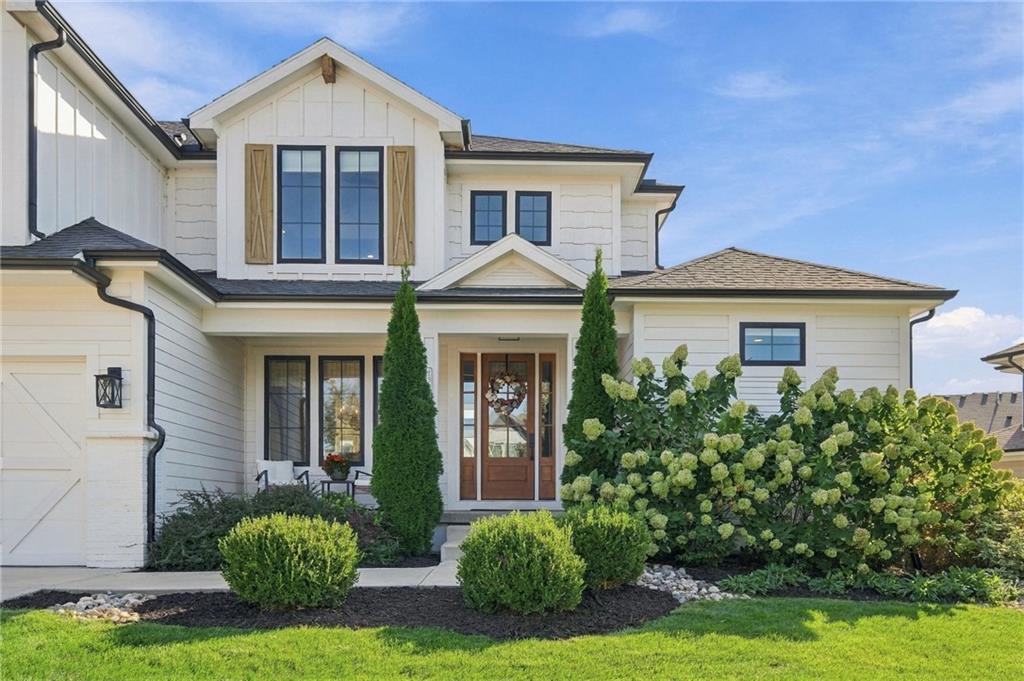 Listing Photo MLS #HMS2647116
