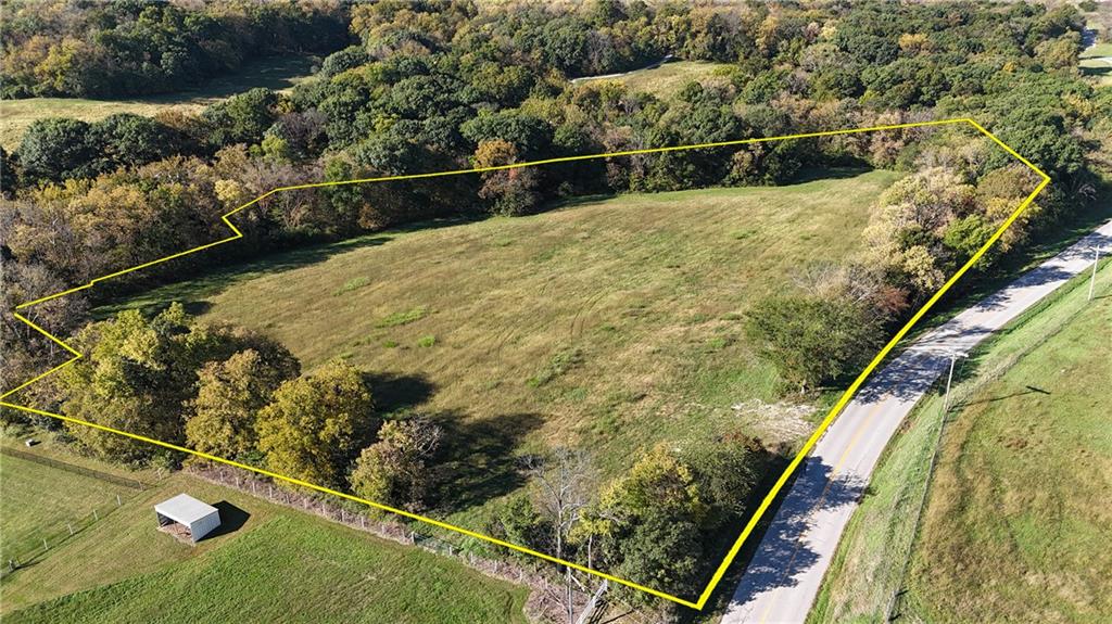 Listing Photo MLS #HMS2647308