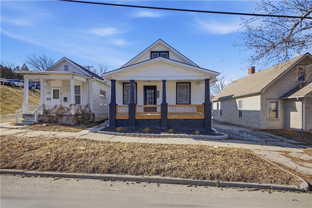 Listing Photo MLS #HMS2648930